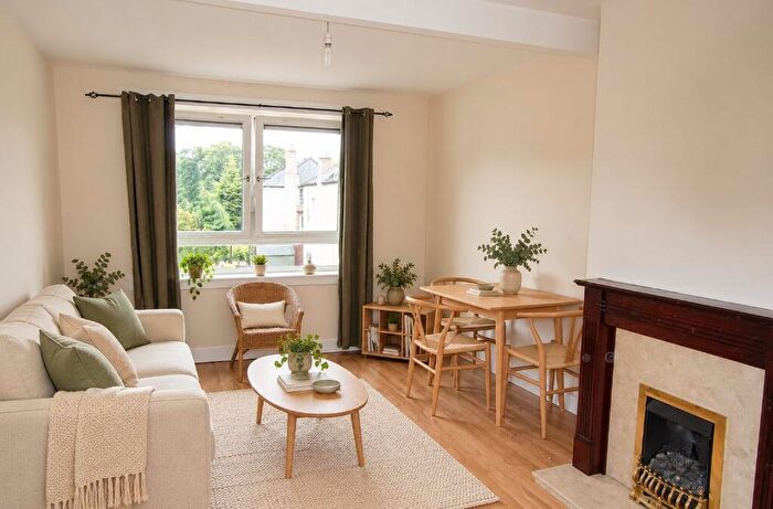 2 Bedroom Flat To Rent In Stenhouse Avenue, Stenhouse, Edinburgh, EH11