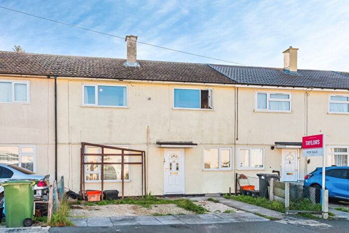 3 Bedroom Terraced House For Sale In Odstock Road, Swindon, Wiltshire, SN2