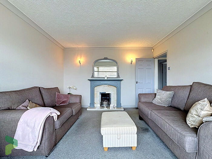 3 Bedroom Semi-Detached Bungalow For Sale In Waverley Road, Intack, BB1