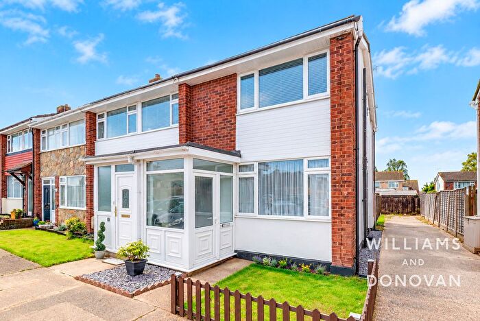 2 Bedroom End Of Terrace House For Sale In St. Clements Close, Benfleet, SS7