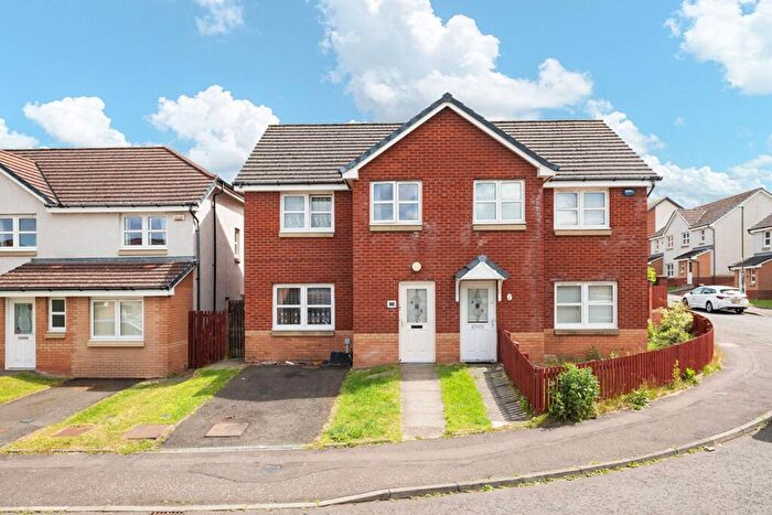 3 Bedroom Semi-Detached House For Sale In Fernieside Place, Moredun, Edinburgh, EH17