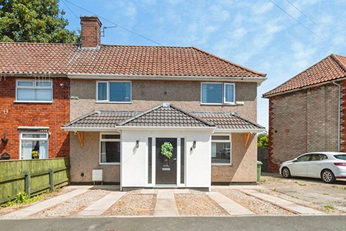 3 Bedroom Semi-Detached House For Sale In Weardale Crescent, Billingham, TS23
