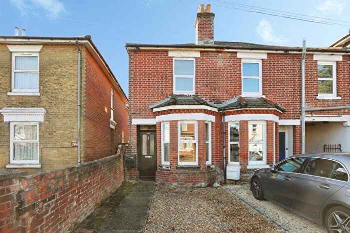2 Bedroom Semi-Detached House For Sale In Millbrook Road East, Southampton, Hampshire, SO15