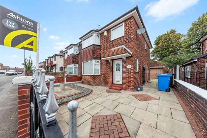 3 Bedroom Semi-Detached House For Sale In Fitzherbert Street, Warrington, WA2