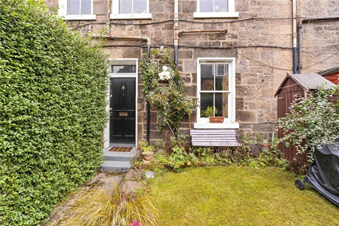 1 Bedroom Apartment For Sale In Argyll Terrace, Dalry, Edinburgh, EH11