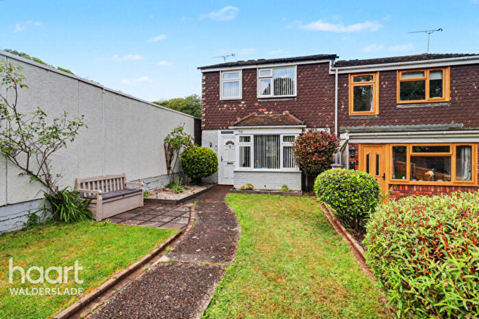 4 Bedroom End Of Terrace House For Sale In Slade Close, Lordswood, Chatham, ME5