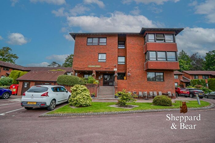 1 Bedroom Flat For Sale In Tygwyn Road, Penylan, Cardiff, CF23