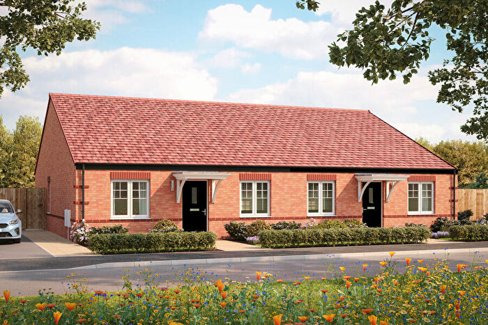 3 Bedroom Bungalow For Sale In Eyam Close, Desborough, NN14