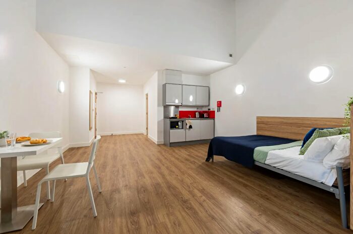 1 Bedroom Flat To Rent In Lower Chatham Street, Manchester, M1