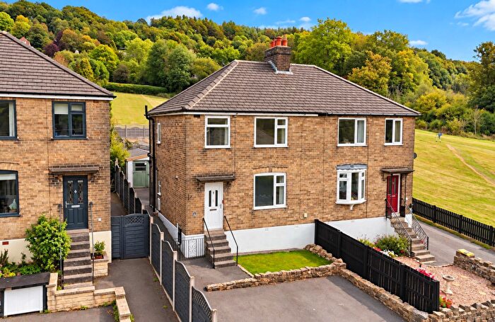 3 Bedroom Semi-Detached House For Sale In The Avenue, Darley Dale, Matlock, DE4