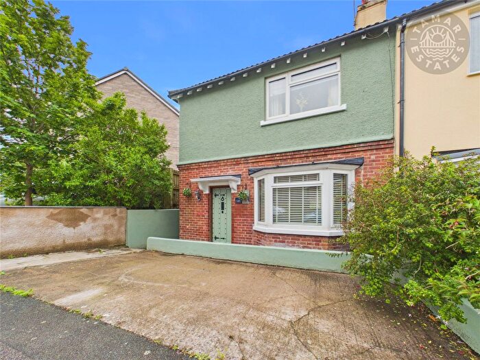 3 Bedroom Semi-Detached House For Sale In Wordsworth Road, Plymouth, PL2