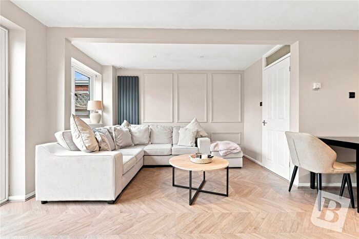 2 Bedroom Semi-Detached House For Sale In Widford Road, Chelmsford, Essex, CM2
