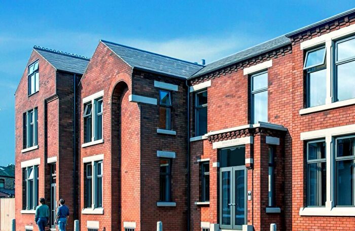 2 Bedroom Apartment For Sale In Barrfield Place, Barrfield Road, Salford, M6