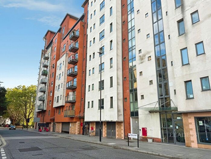 2 Bedroom Flat To Rent In Briton Street, Southampton, Hampshire, SO14