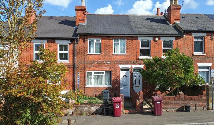 3 Bedroom Terraced House For Sale In Mount Pleasant, Reading, Berkshire, RG1