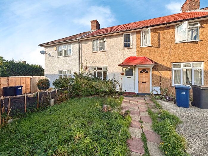 2 Bedroom Property For Sale In Edrick Walk, Edgware, HA8