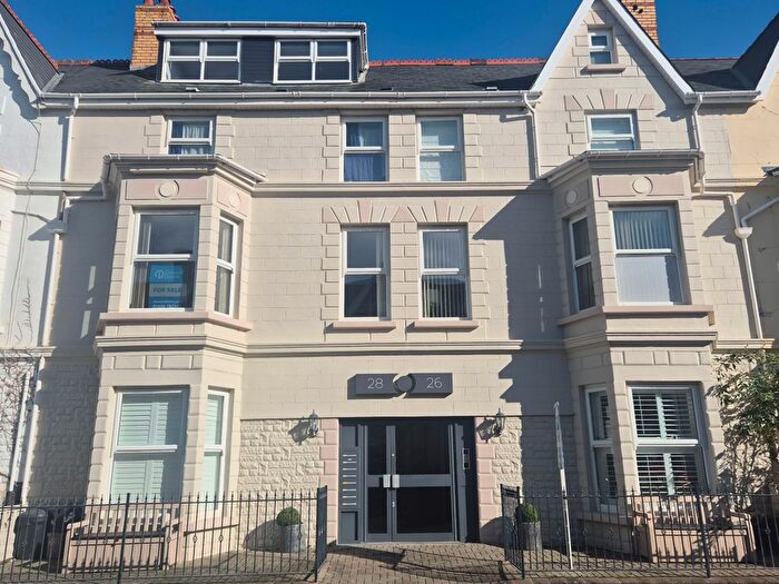 1 Bedroom Flat To Rent In Flat, - Mary Street, Porthcawl, CF36