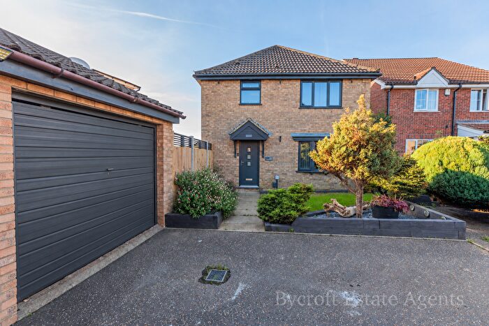 3 Bedroom Detached House For Sale In Cormorant Way, Bradwell, Great Yarmouth, NR31