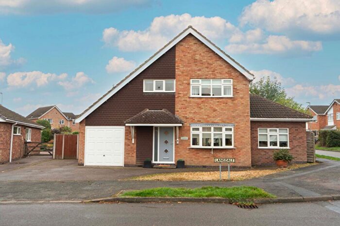 3 Bedroom Detached House For Sale In Langdale, Fleckney, Leicester, LE8