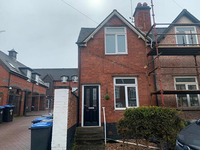 2 Bedroom End Of Terrace House To Rent In Market Street, Rugby, CV21