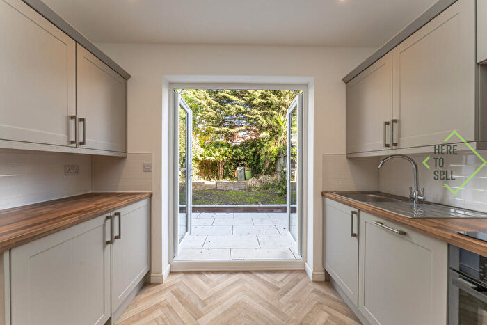 2 Bedroom Flat To Rent In Flat - Gff, Rosebery Gardens, Hornsey, London, Greater London, N8