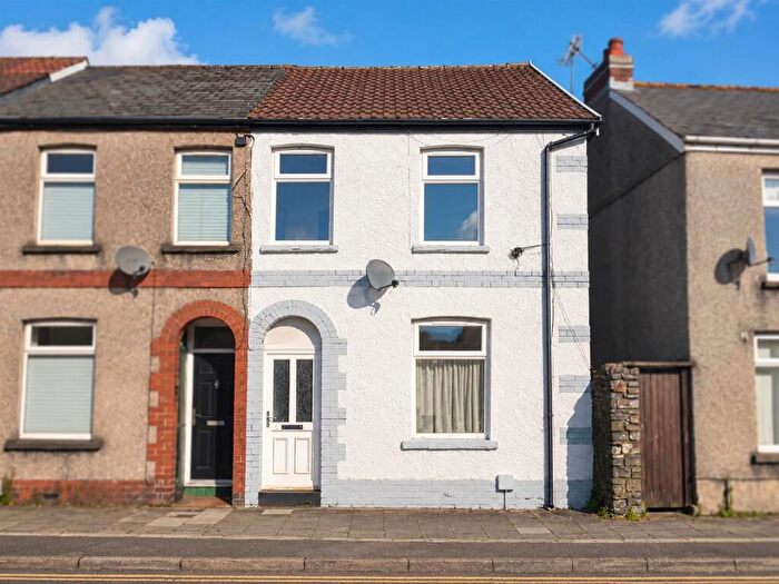 3 Bedroom End Of Terrace House For Sale In Ton Y Felin Road, Caerphilly, CF83