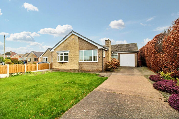 3 Bedroom Bungalow For Sale In Wharfedale Road, Pogmoor, Barnsley, S75