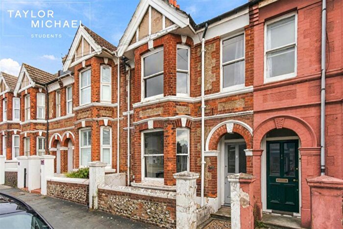 6 Bedroom Terraced House To Rent In Queens Park Road, Brighton, BN2