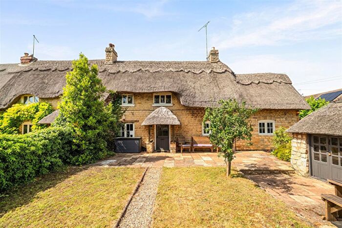 4 Bedroom Cottage For Sale In Audit Hall Road, Empingham, Oakham, LE15