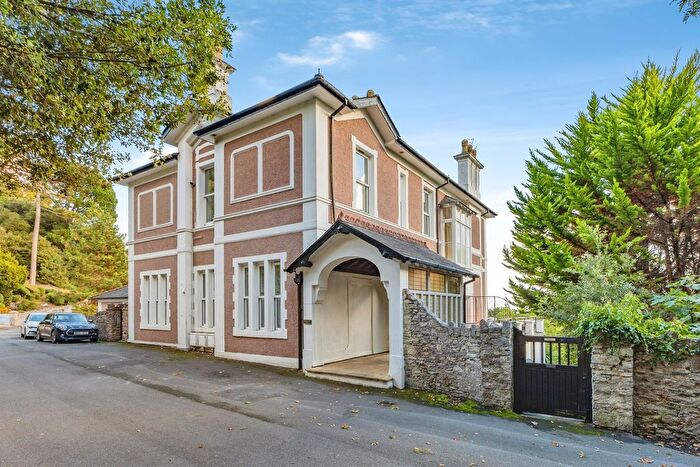 2 Bedroom Flat For Sale In Hesketh Road, Torquay, TQ1