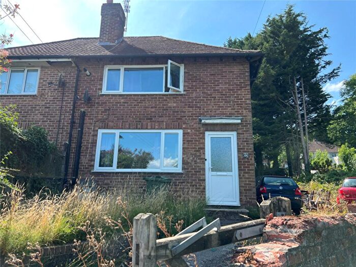3 Bedroom Semi-Detached House For Sale In Vernon Way, Guildford, Surrey, GU2