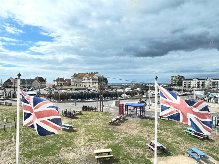 3 Bedroom Duplex For Sale In West Bay, Bridport, Dorset, DT6