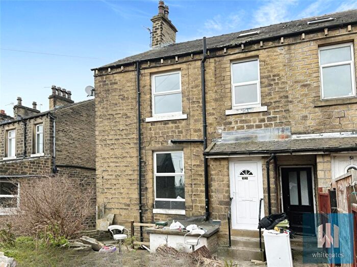 3 Bedroom End Of Terrace House To Rent In Tanfield Road, Birkby, Huddersfield, HD1