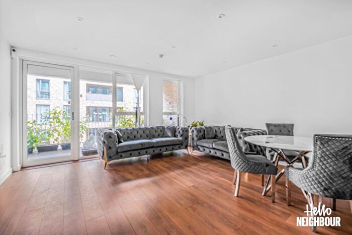 2 Bedroom Apartment To Rent In Mahindra Way, London, E6