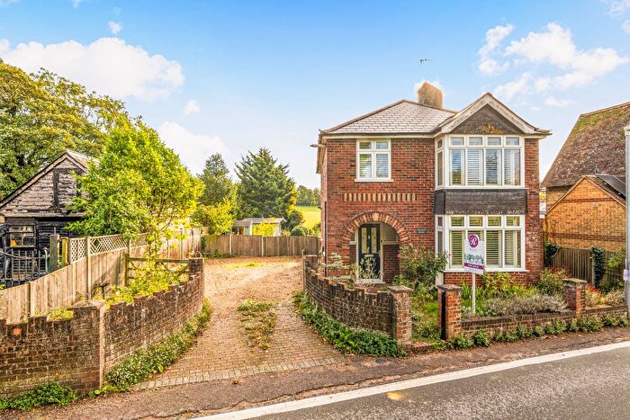 3 Bedroom Detached House For Sale In Lower Street, Eastry, Sandwich, CT13