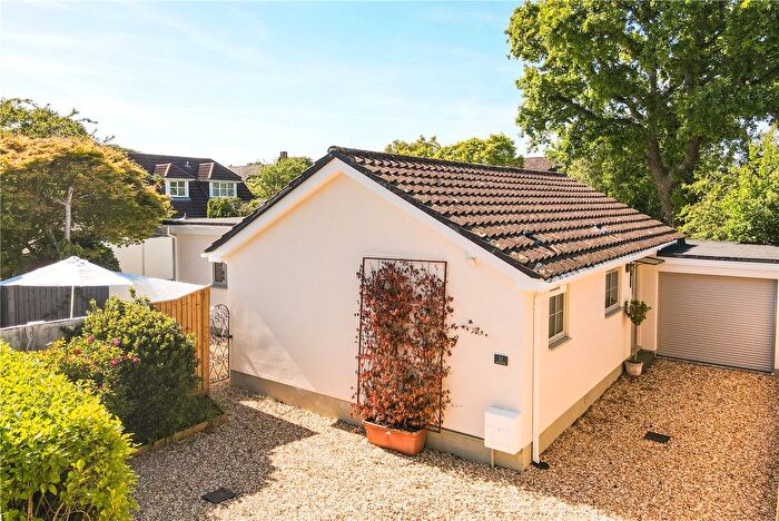 3 Bedroom Bungalow For Sale In Yeovilton Close, Everton, Lymington, Hampshire, SO41