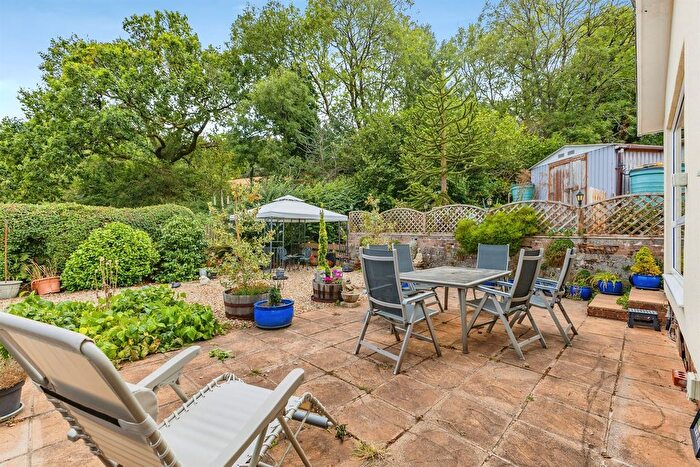 2 Bedroom Mobile/park Home For Sale In Totnes Road, Paignton, TQ4