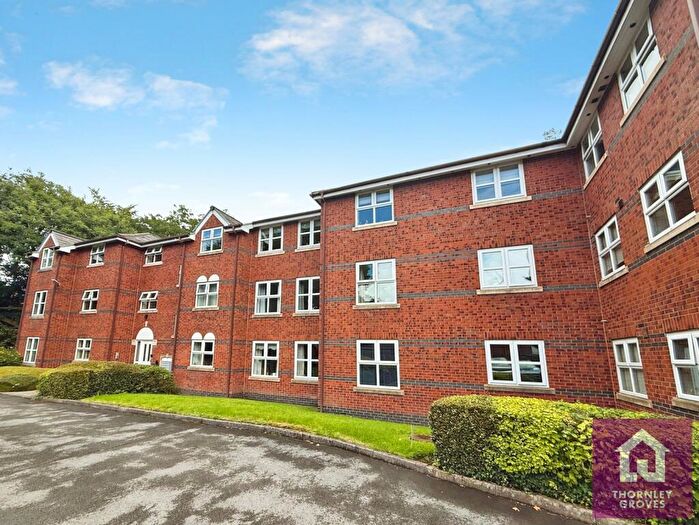2 Bedroom Flat For Sale In Queenscroft, Eccles, M30