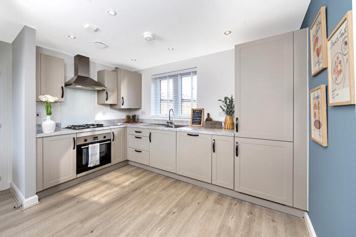 2 Bedroom Apartment For Sale In Marlowe Way Ramsgate, CT12
