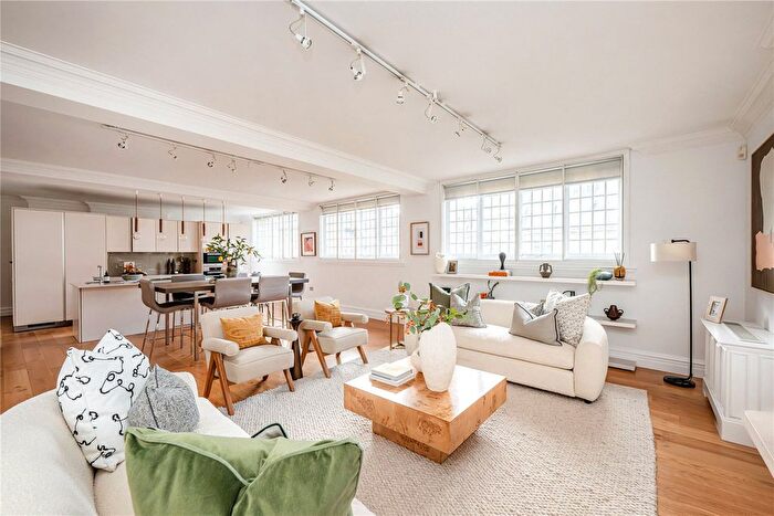 2 Bedroom Flat For Sale In Kingsway, London, WC2B