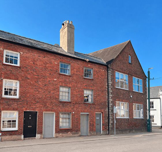 4 Bedroom Terraced House For Sale In , NP25