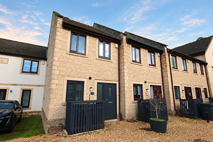 2 Bedroom Semi-Detached House For Sale In Oldbury Prior, Calne, SN11