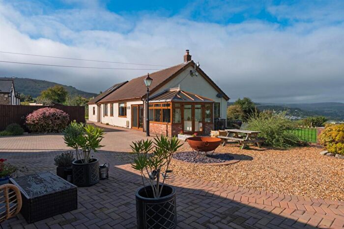 6 Bedroom Detached Bungalow For Sale In Penyrheol, Pontypool, NP4