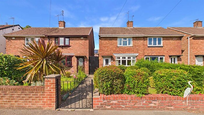 2 Bedroom Semi-Detached House For Sale In Galway Square, Grindon, Sunderland, SR4