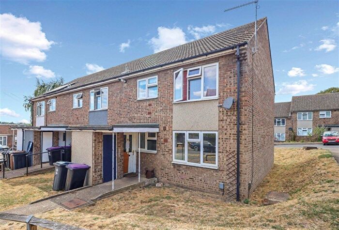 1 Bedroom Maisonette For Sale In High Oak Road, Ware, SG12