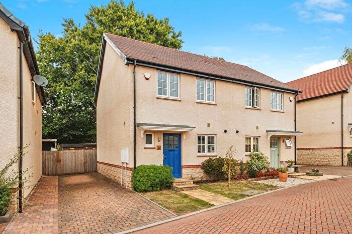 3 Bedroom Semi-Detached House For Sale In The Chestnuts, Winscombe, Somerset, BS25
