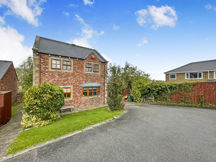4 Bedroom Detached House For Sale In Bedale Close, Skelmanthorpe, Huddersfield, Kirklees, HD8