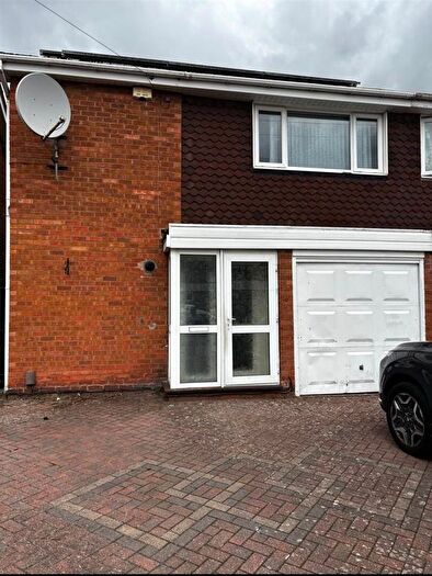 3 Bedroom Property To Rent In Hilltop Drive, Birmingham, B36