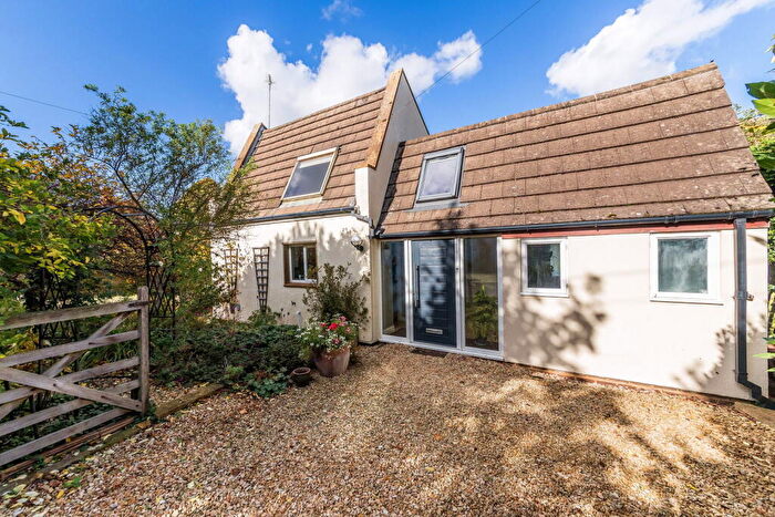 4 Bedroom Detached House For Sale In Church Street, Bodicote, Banbury, OX15