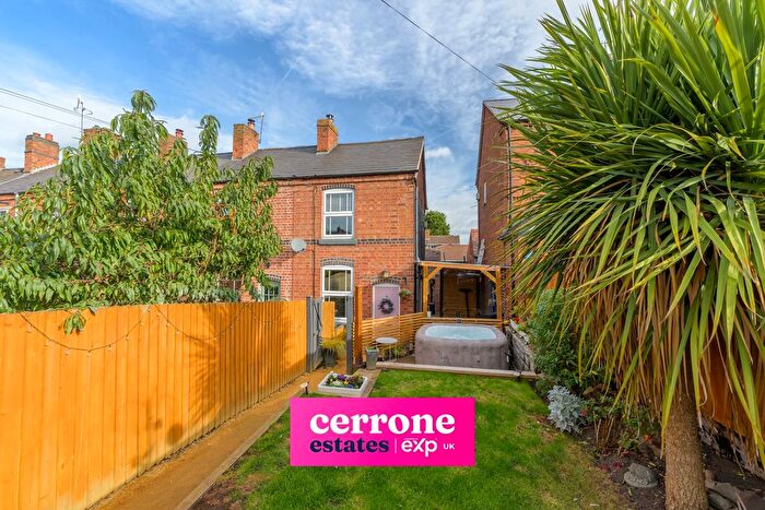 2 Bedroom End Of Terrace House For Sale In Bewell Head, Bromsgrove, B61